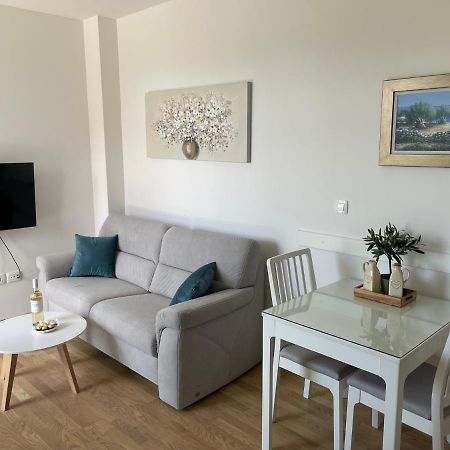 Studio Apartment Maris โปดสตรานา ภายนอก รูปภาพ